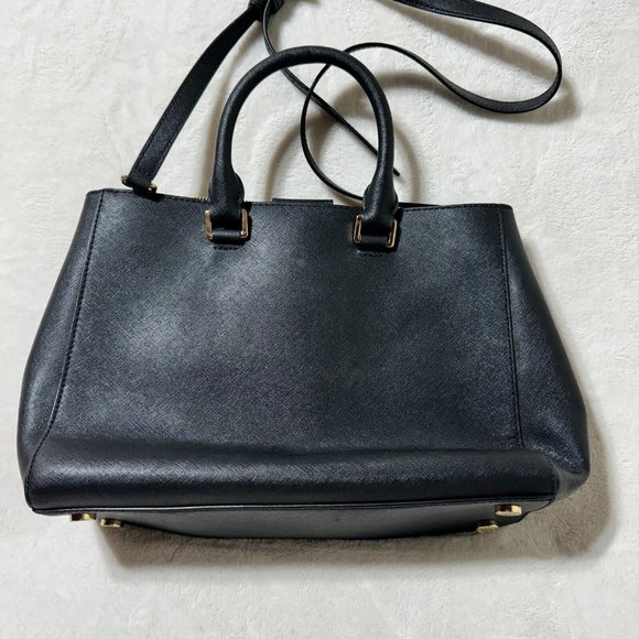 MICHAEL KORS Purse Selma Black Chevron Patchwork Design w/ Adjustable Strap - Picture 11 of 16
